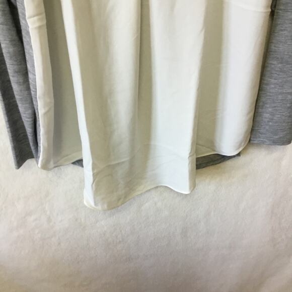 LOFT White Colorblock V-Neck Mixed Media Top - Picture 5 of 8